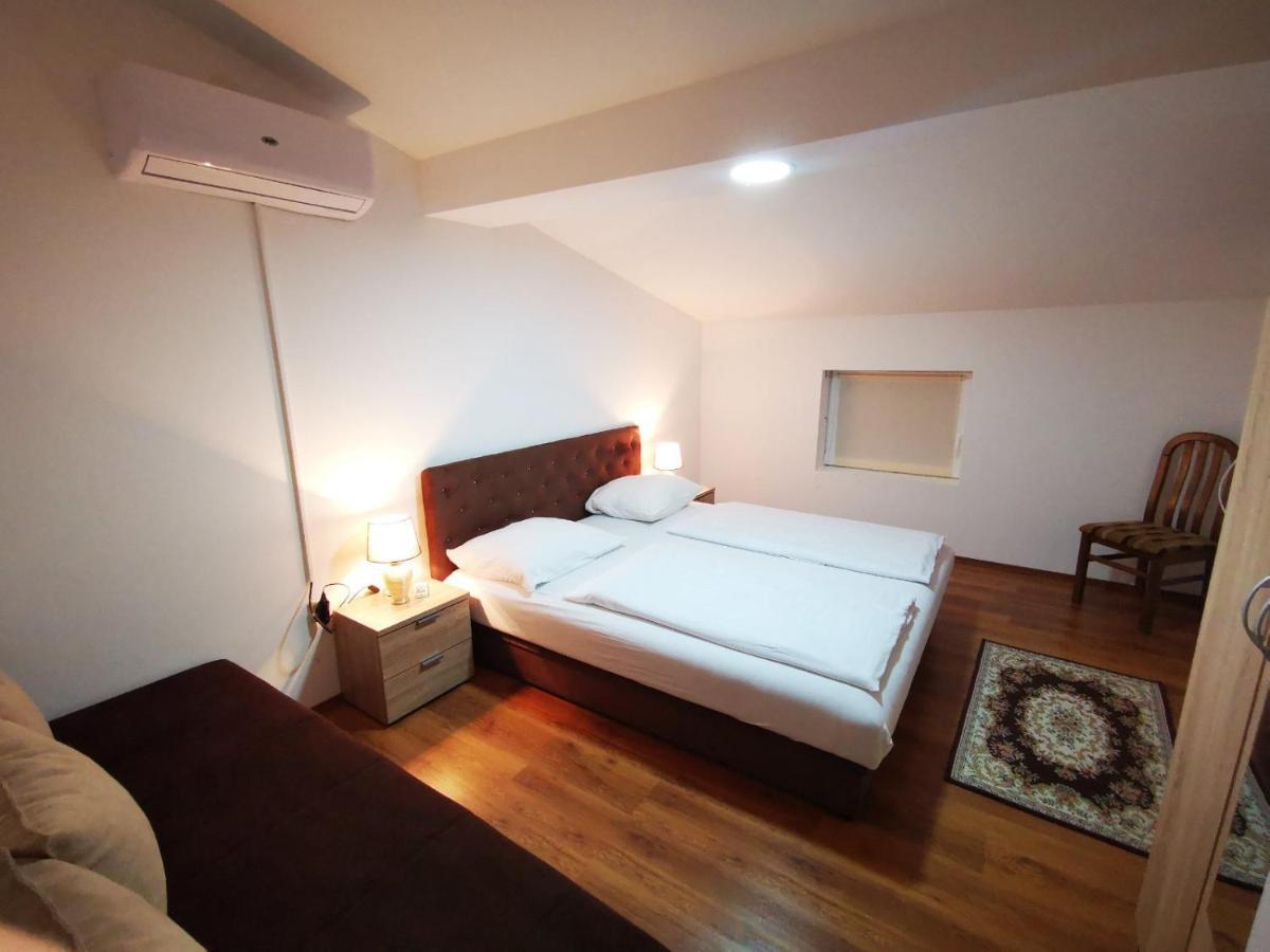 Private Riverside Villa Silvia Mostar Exterior foto