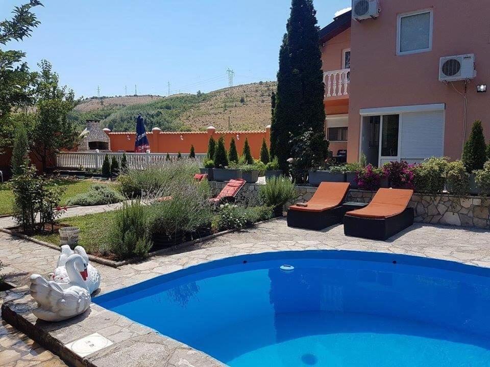 Private Riverside Villa Silvia Mostar Exterior foto